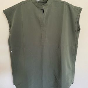 XS FIGS Rafaela Scrub Top - Moss Green